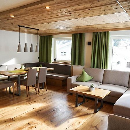 Appartement Pension Strolz Bichlbach Bagian luar foto