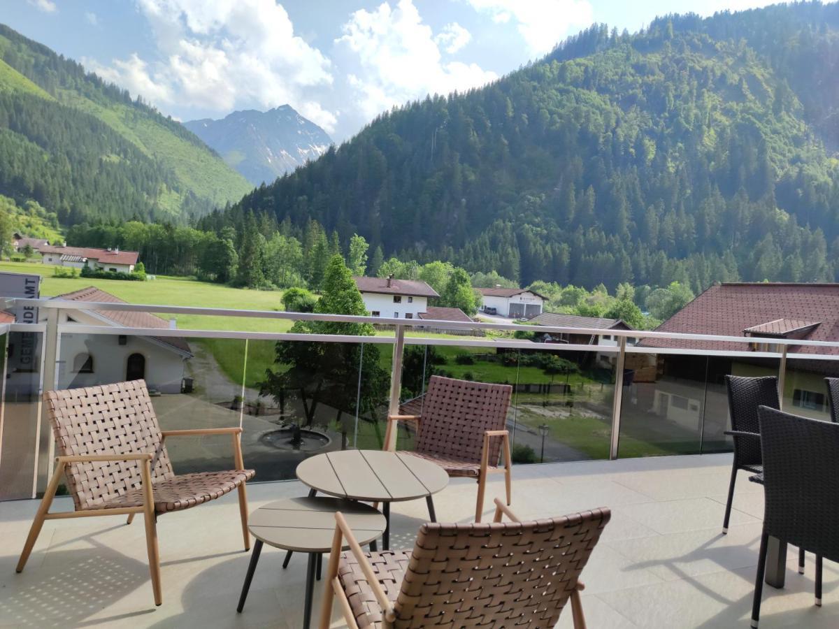 Appartement Pension Strolz Bichlbach Bagian luar foto