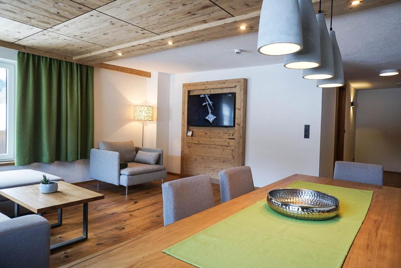 Appartement Pension Strolz Bichlbach Bagian luar foto