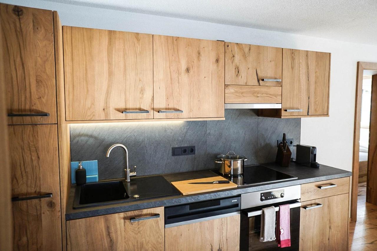 Appartement Pension Strolz Bichlbach Bagian luar foto