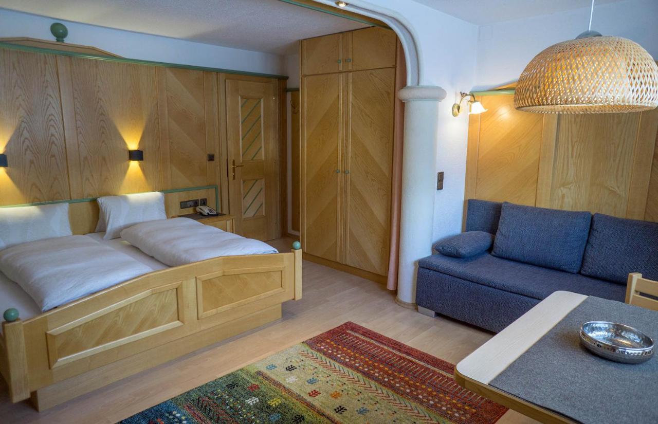 Appartement Pension Strolz Bichlbach Bagian luar foto